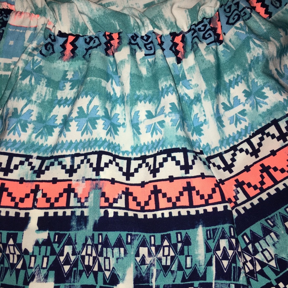 multicolor strapless romper - Picture 2 of 3